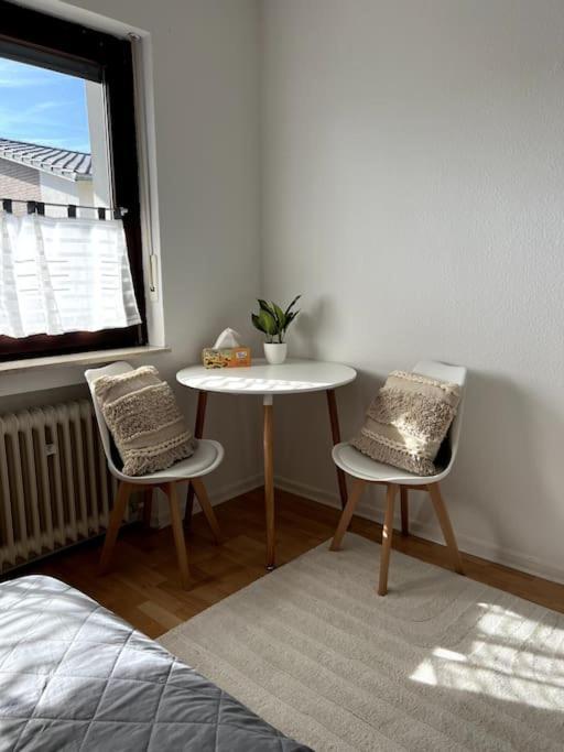 Ferienwohnung In Heuchelheim Heuchelheim  Buitenkant foto