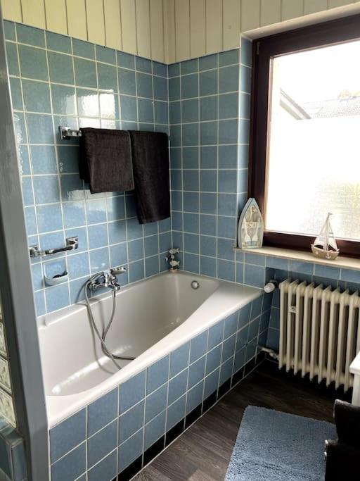 Ferienwohnung In Heuchelheim Heuchelheim  Buitenkant foto
