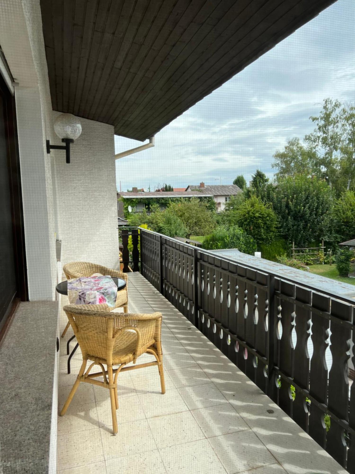 Ferienwohnung In Heuchelheim Heuchelheim  Buitenkant foto